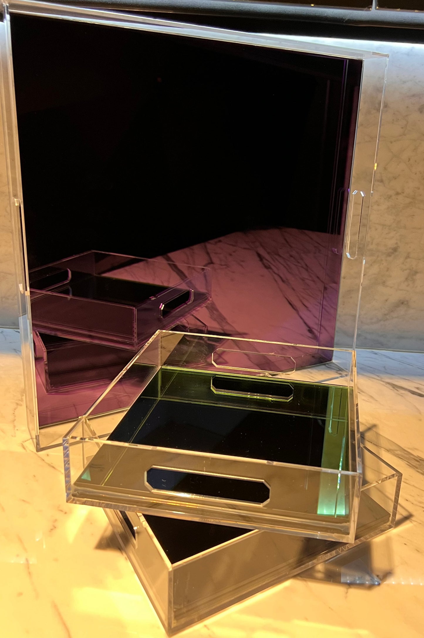 trays