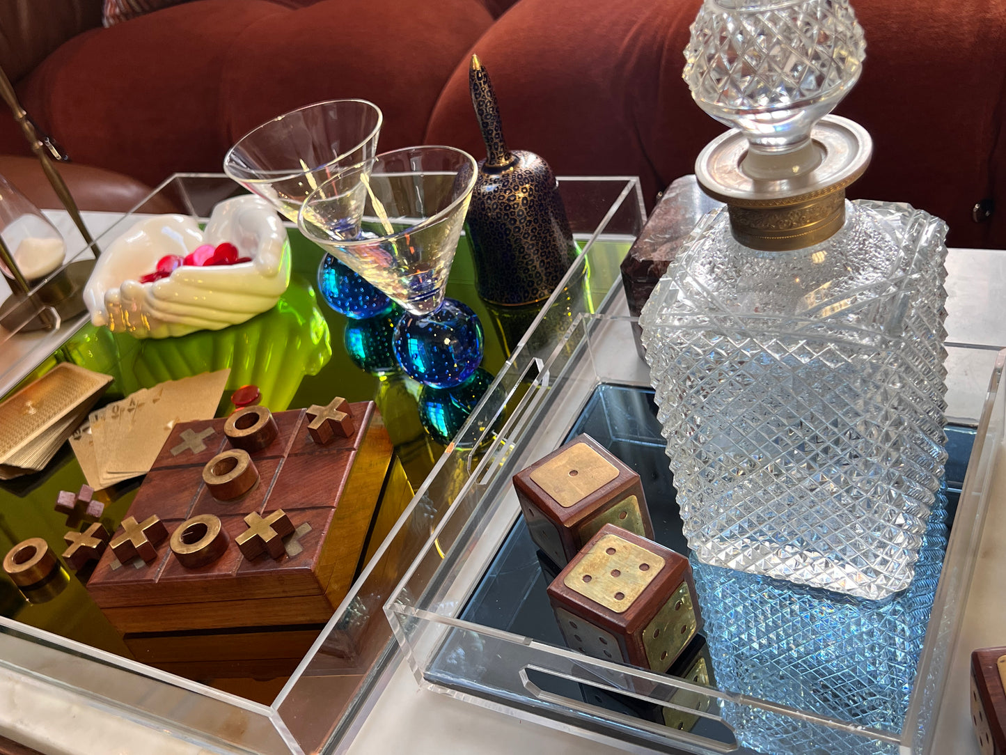 trays