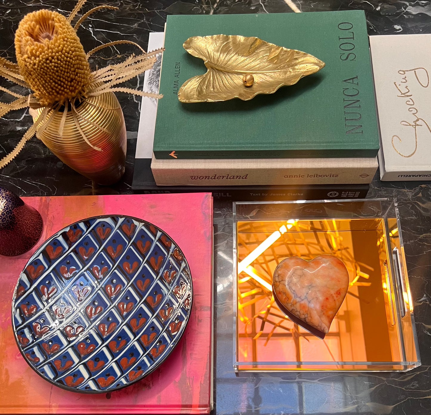 trays